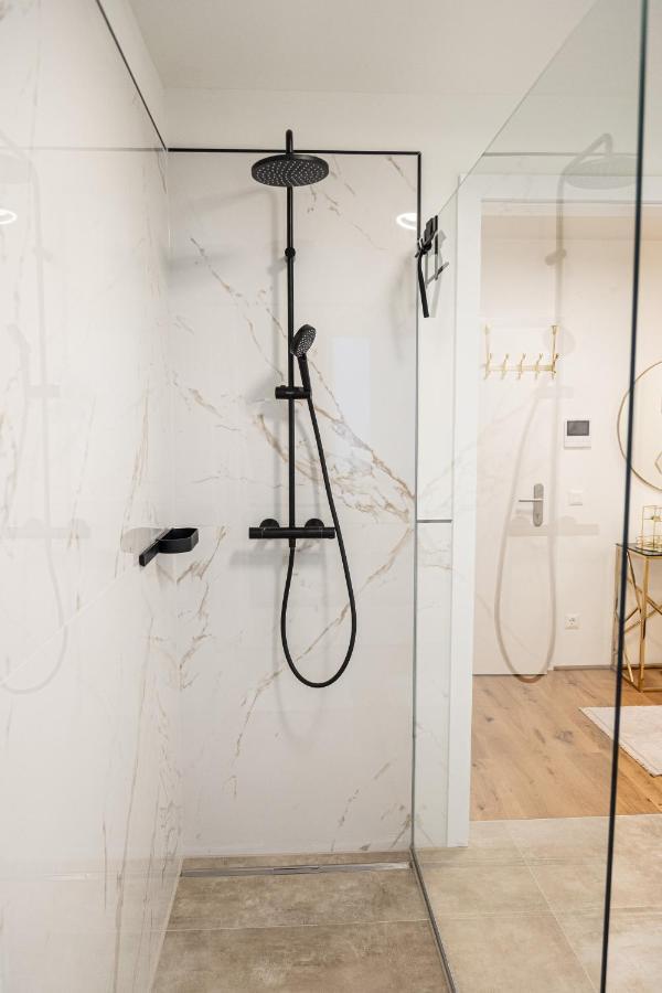 Ferienwohnung Deluxe Sattendorf Bagian luar foto